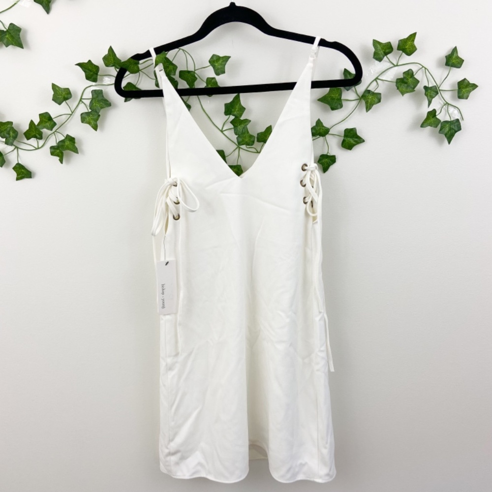 Bishop & Young Ana white lace up side mini dress Sz XS - Picture 4 of 10
